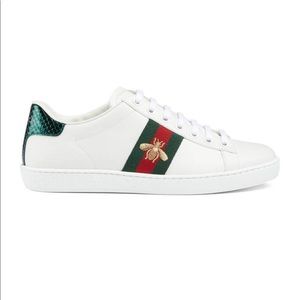 Gucci Women's Ace sneaker with bee 36